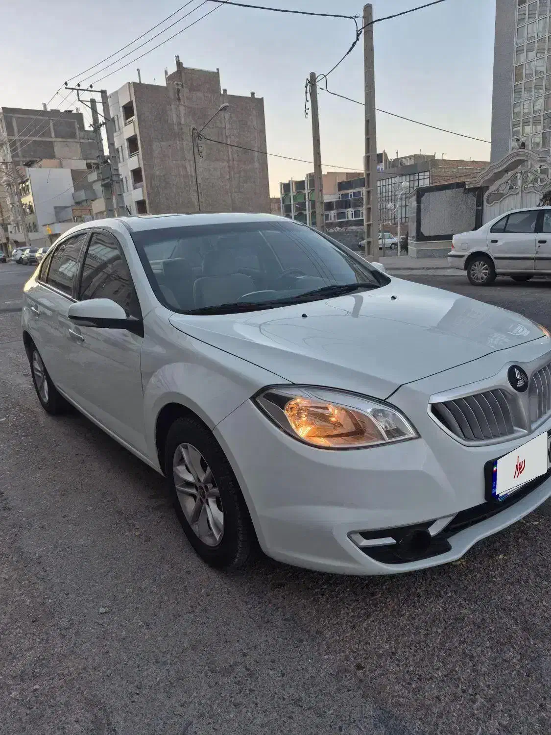 برلیانس H330 اتوماتیک|خودرو سواری و وانت|بیرجند, |دیوار