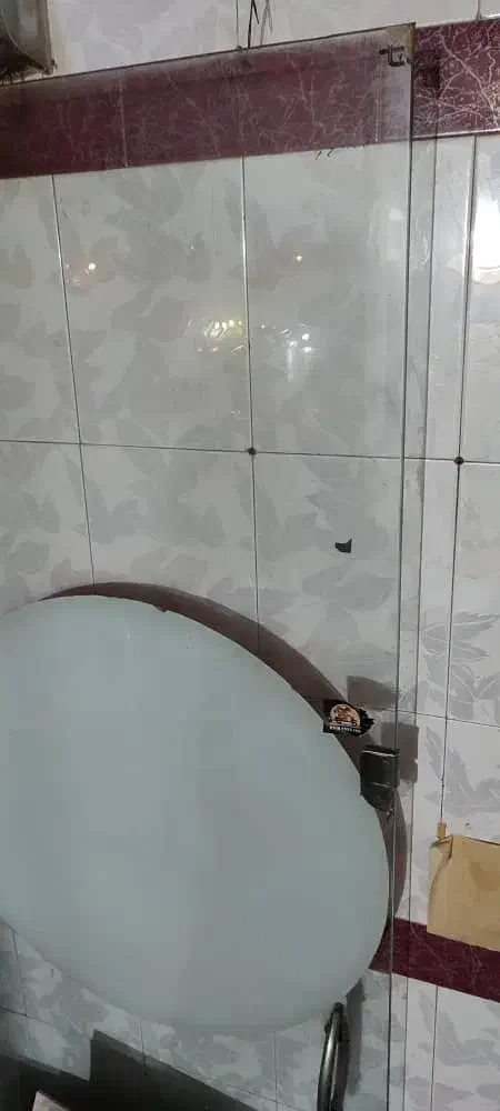 شیشه سکوریت دست دوم|حراج|سنندج, |دیوار