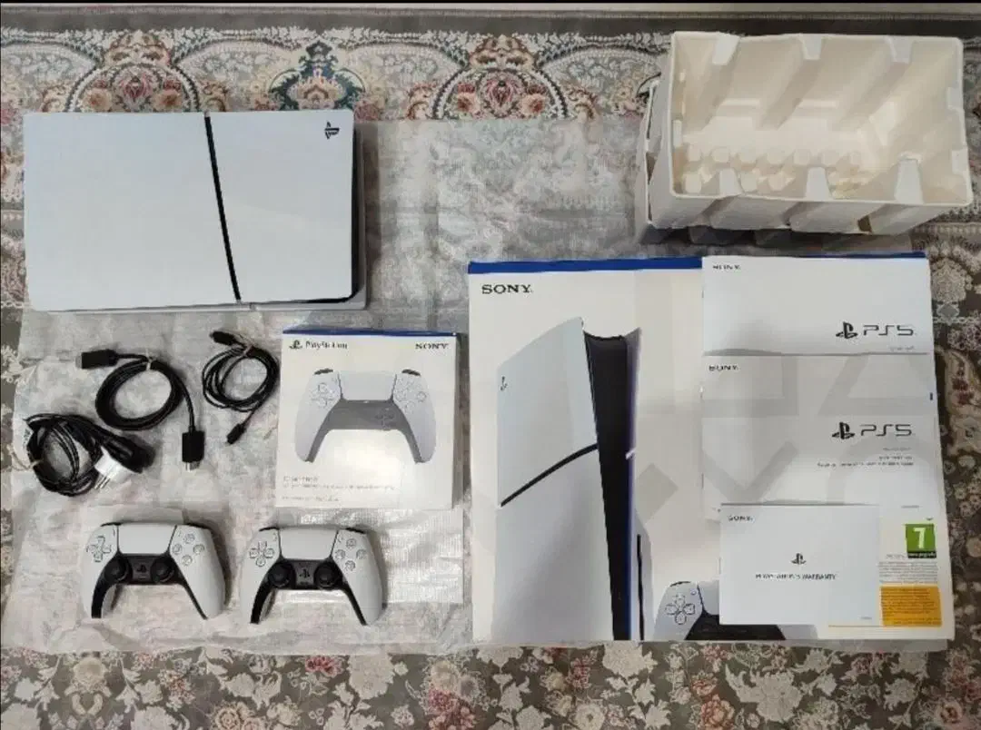 ps5 slim اروپا استاندارد ۳۶ ماه گارانتی|کنسول، بازی ویدئویی و آنلاین|کرمان, |دیوار