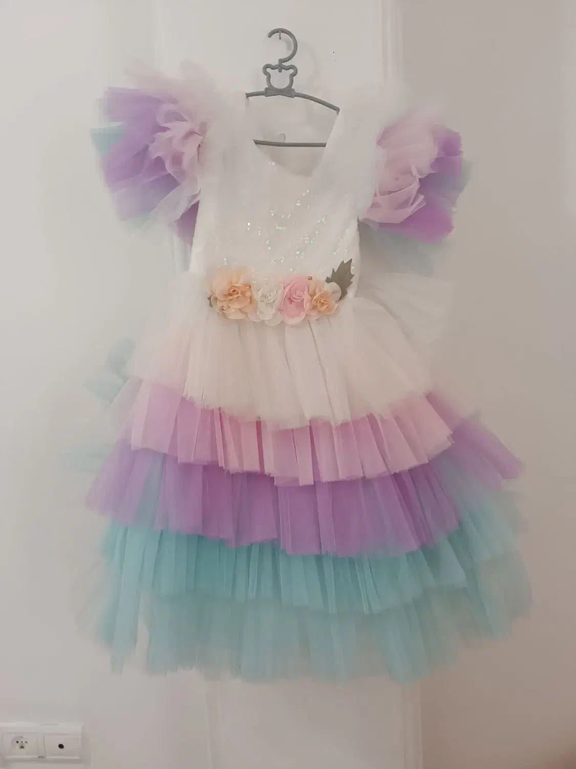 لباس مجلسی بچه گانه|کفش و لباس بچه|لاهیجان, لیل|دیوار