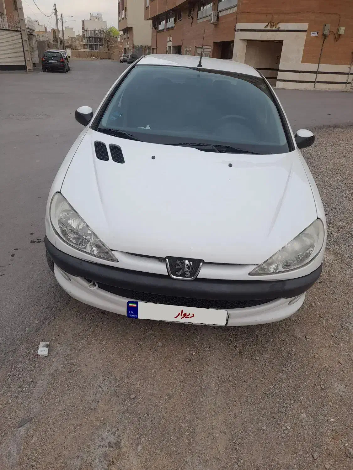 ۲۰۶ صندوقدار تیپ ۵ تیوفایو|خودرو سواری و وانت|اصفهان, شهریار|دیوار