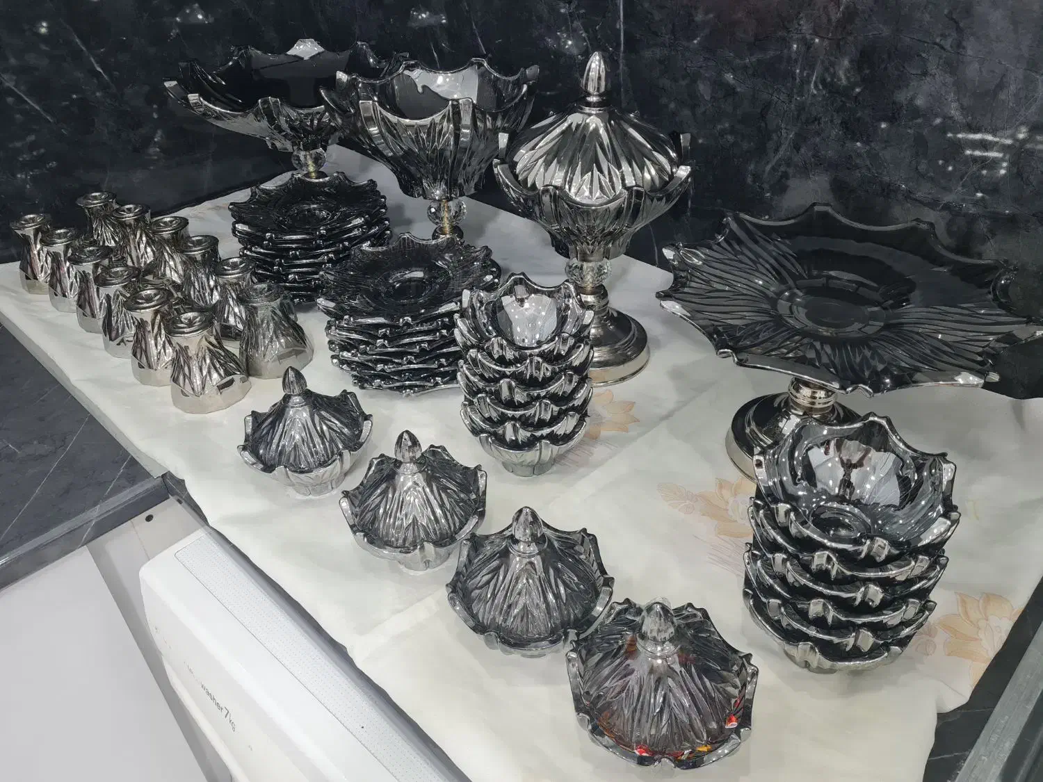 سرویس پذیرایی(بلور)۱۸ نفره|ظروف سرو و پذیرایی|پاکدشت, پاکدشت (مامازند)|دیوار