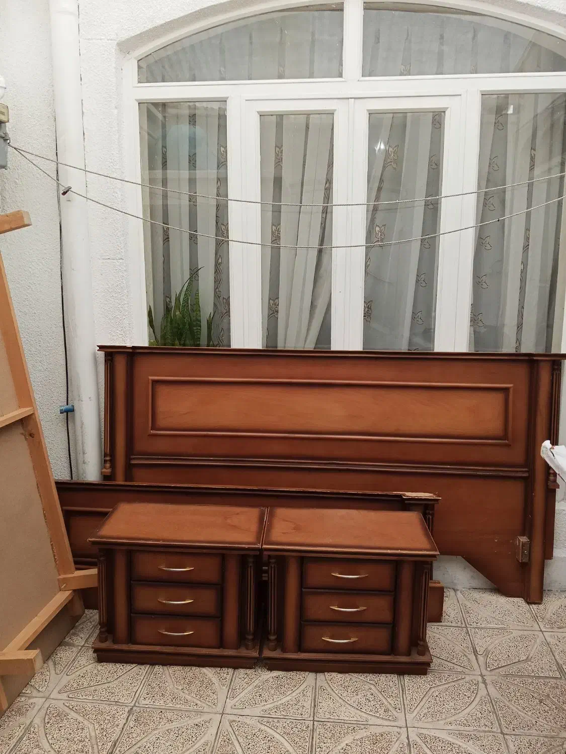 تخت خواب چوبی دو نفره|تخت و سرویس خواب|تبریز, |دیوار