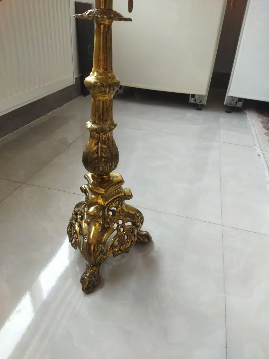 میز کنار سالنی برنز|صنایع دستی و سایر لوازم تزئینی|کرمانشاه, |دیوار