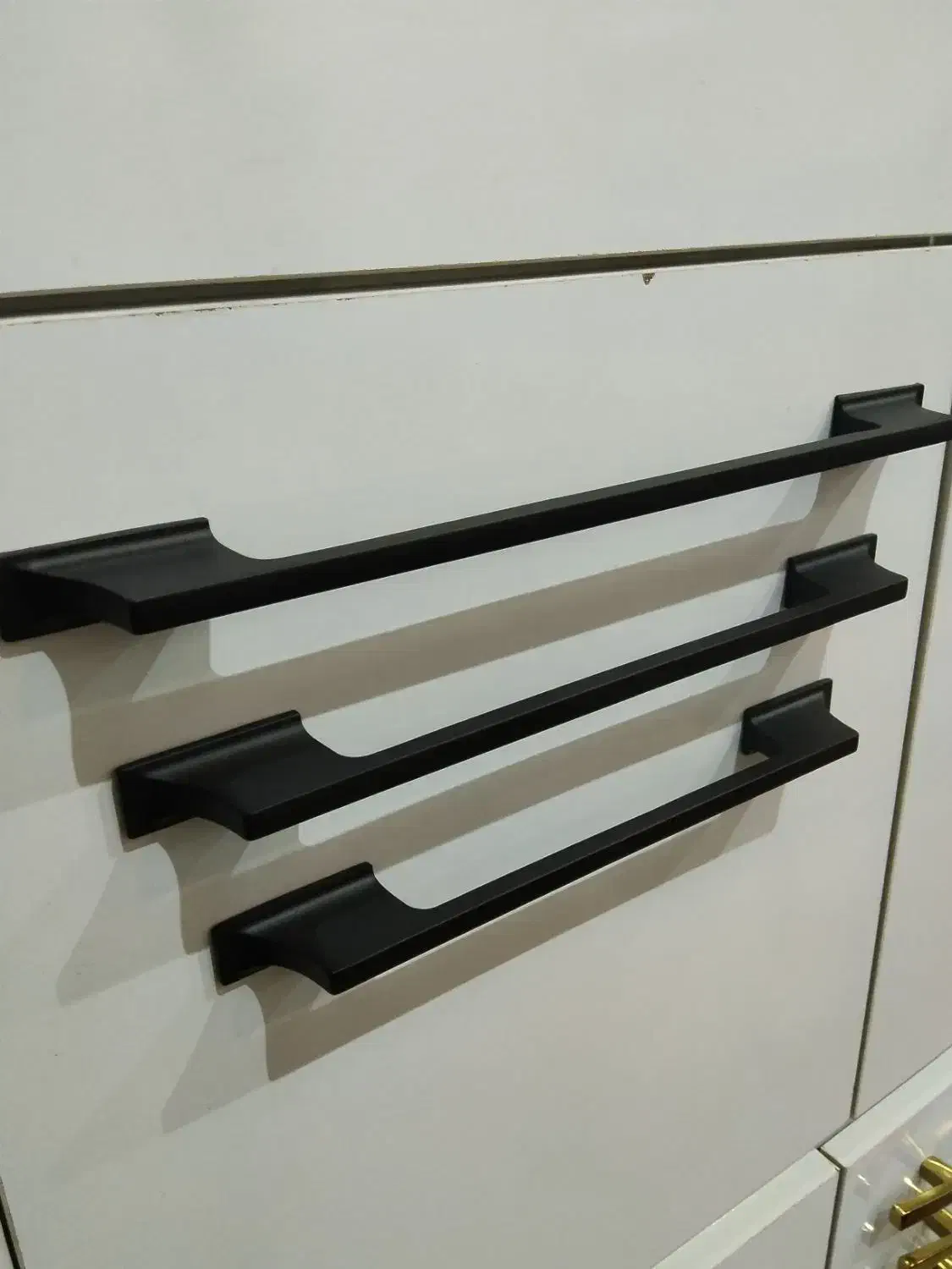 دستگیره کابینت ق تهران|مصالح و تجهیزات ساختمان|مشهد, جاهد شهر|دیوار