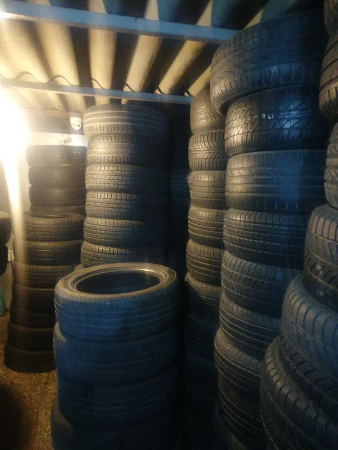 لاستیک دست دوم 700 تومانی|قطعات یدکی و لوازم جانبی|اصفهان, دستگرده|دیوار