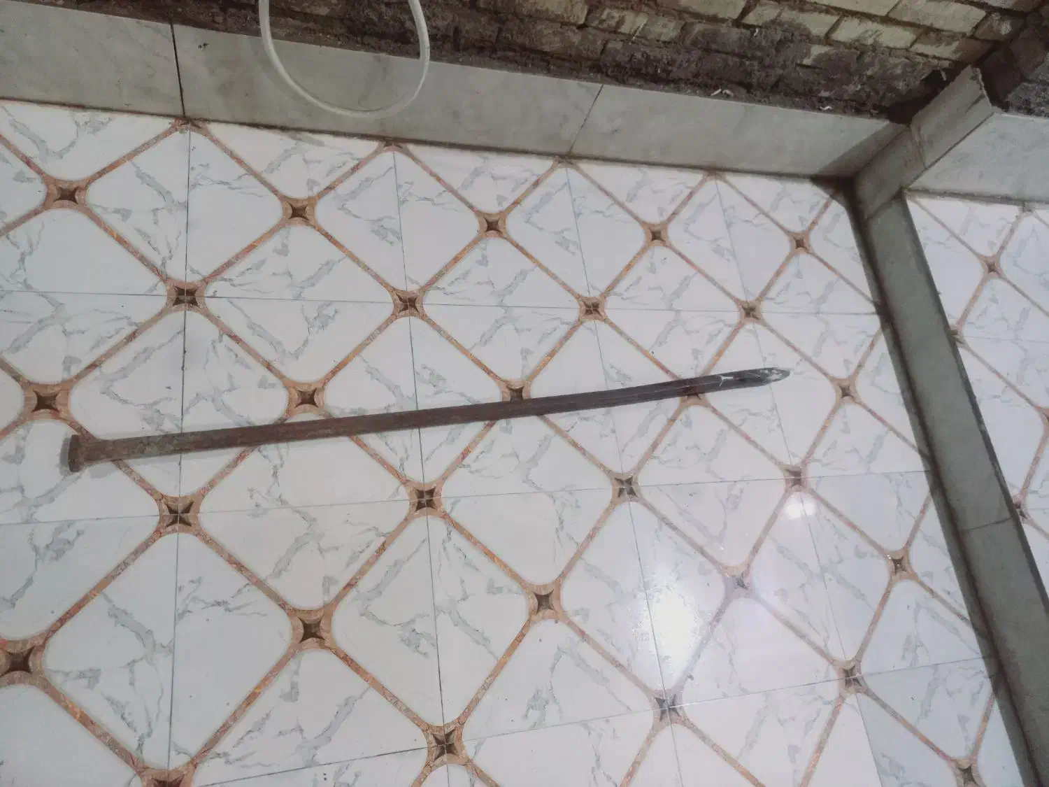 هیب یا دیلم اصلی|ابزارآلات|کارون, |دیوار