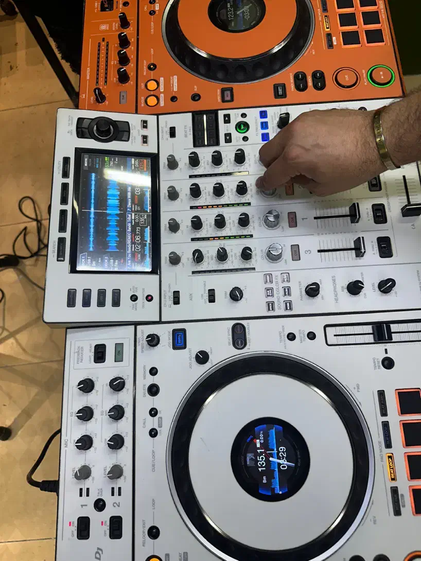 خرید فروش انواع دستگاه dj|آلات موسیقی|تهران, شهرک غرب|دیوار