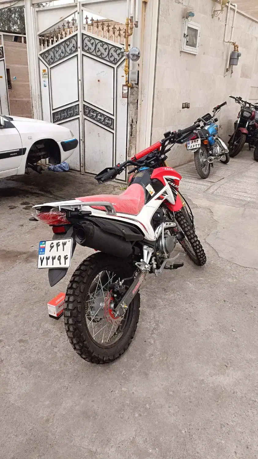 تریل فلات 200 نقد و اقساط|موتورسیکلت|یزد, |دیوار