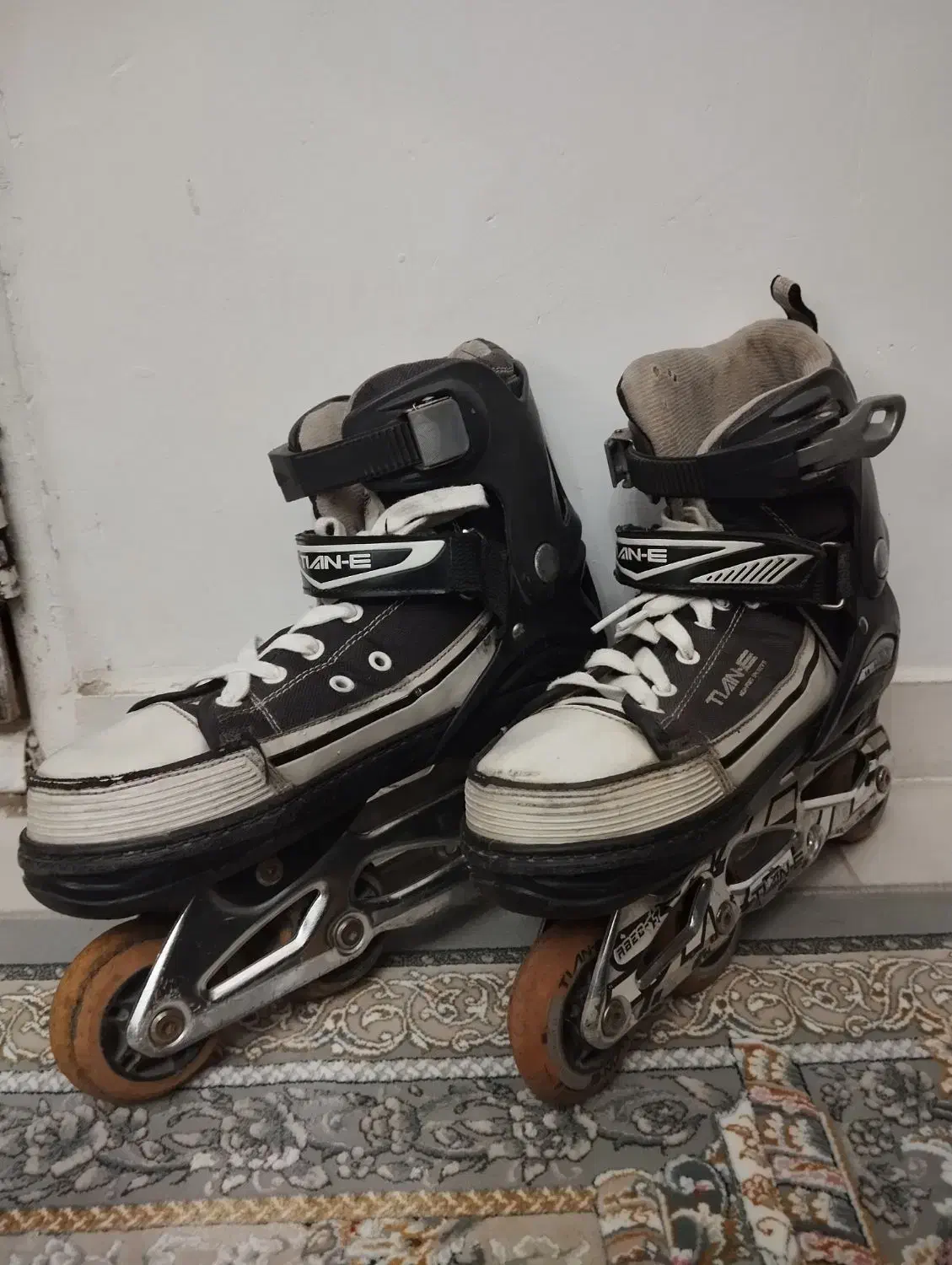 اسکیت طرح کفش|دوچرخه، اسکیت، اسکوتر|اراک, |دیوار