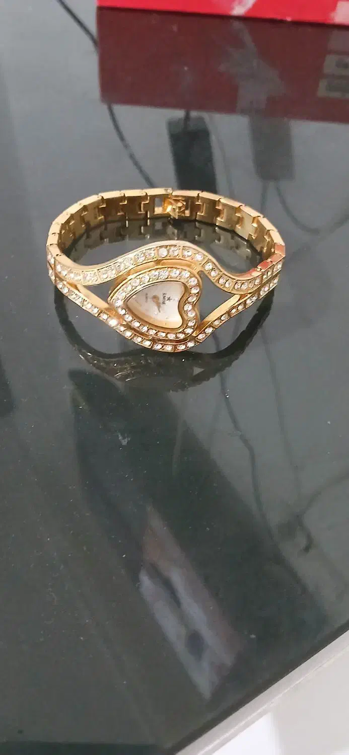 ساعت|ساعت|فردیس, شهرک اسکویی|دیوار