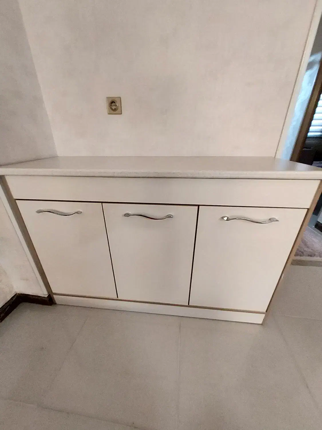 میز آکواریوم با اسکلت آهنی|فروشگاه و مغازه|ساری, |دیوار