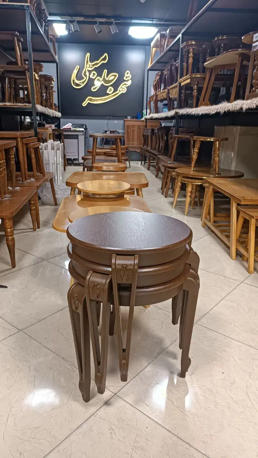 جلومبلی میز عسلی رینگی جلو مبلی میز عسلی رینگی|مبلمان خانگی و میز عسلی|تهران, نعمت‌آباد|دیوار