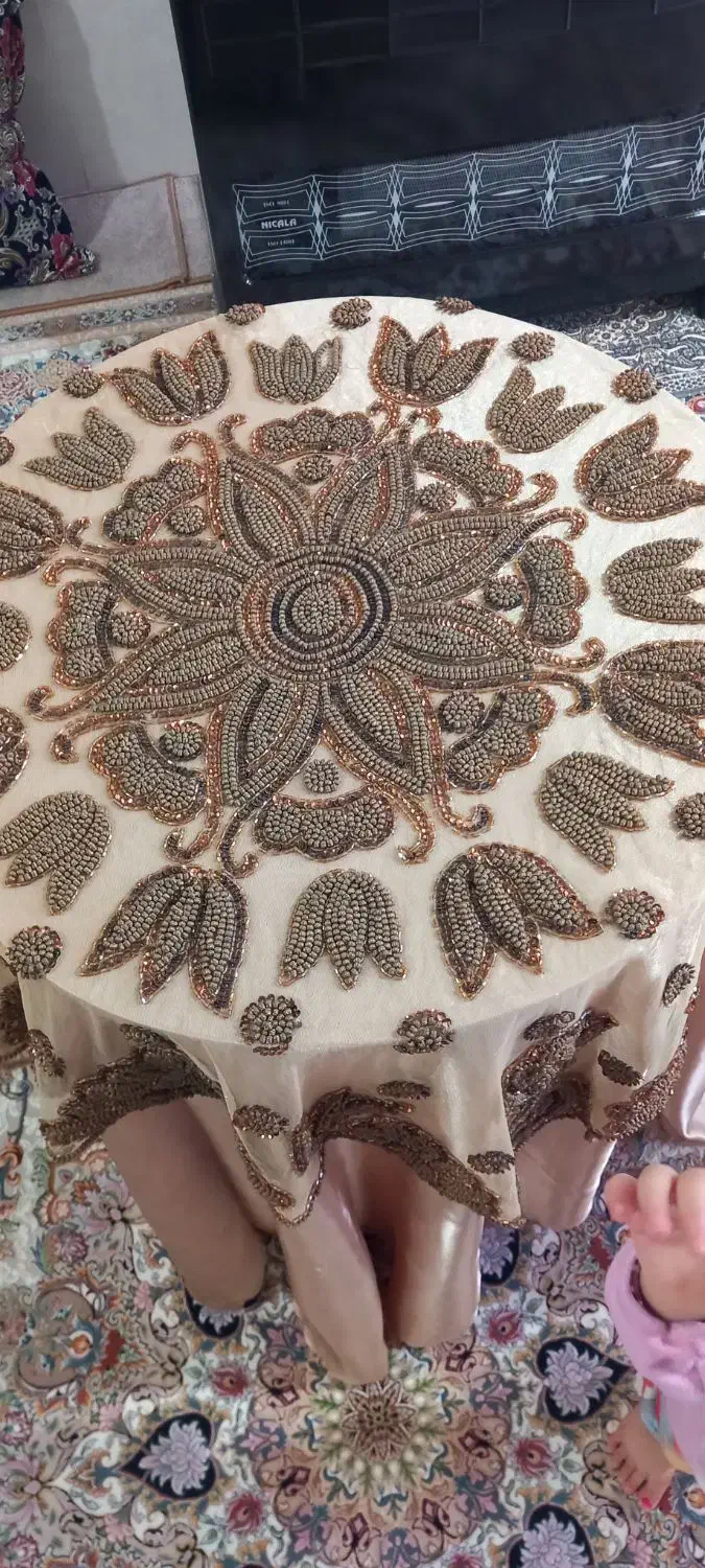 میزخاطره‌|میز و صندلی غذاخوری|دورود, |دیوار