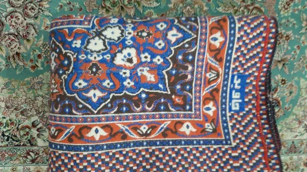 روفرشی. یزدبافت|روفرشی|بروجرد, |دیوار