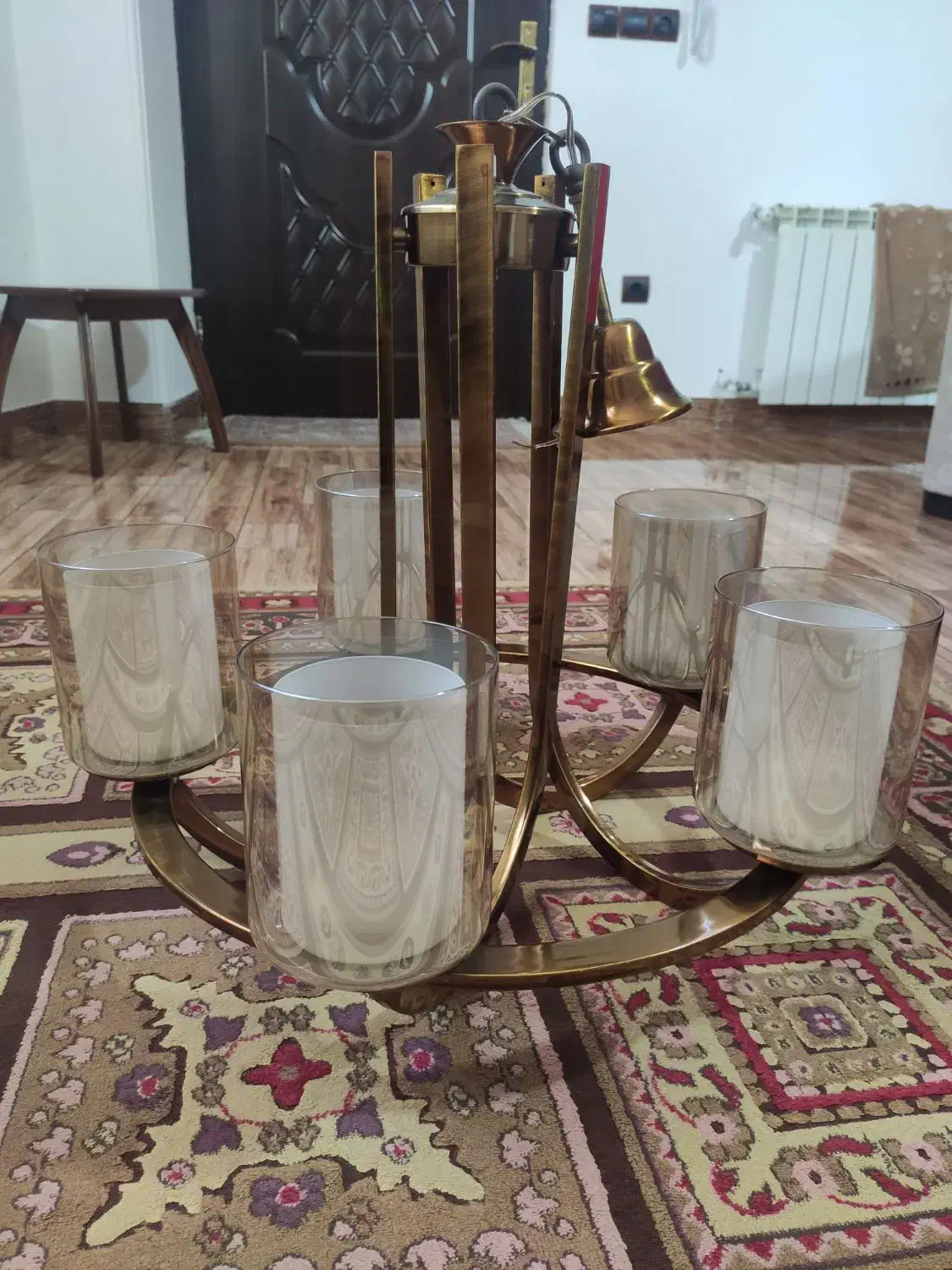 لوستر|لوستر و چراغ آویز|رشت, گیل|دیوار