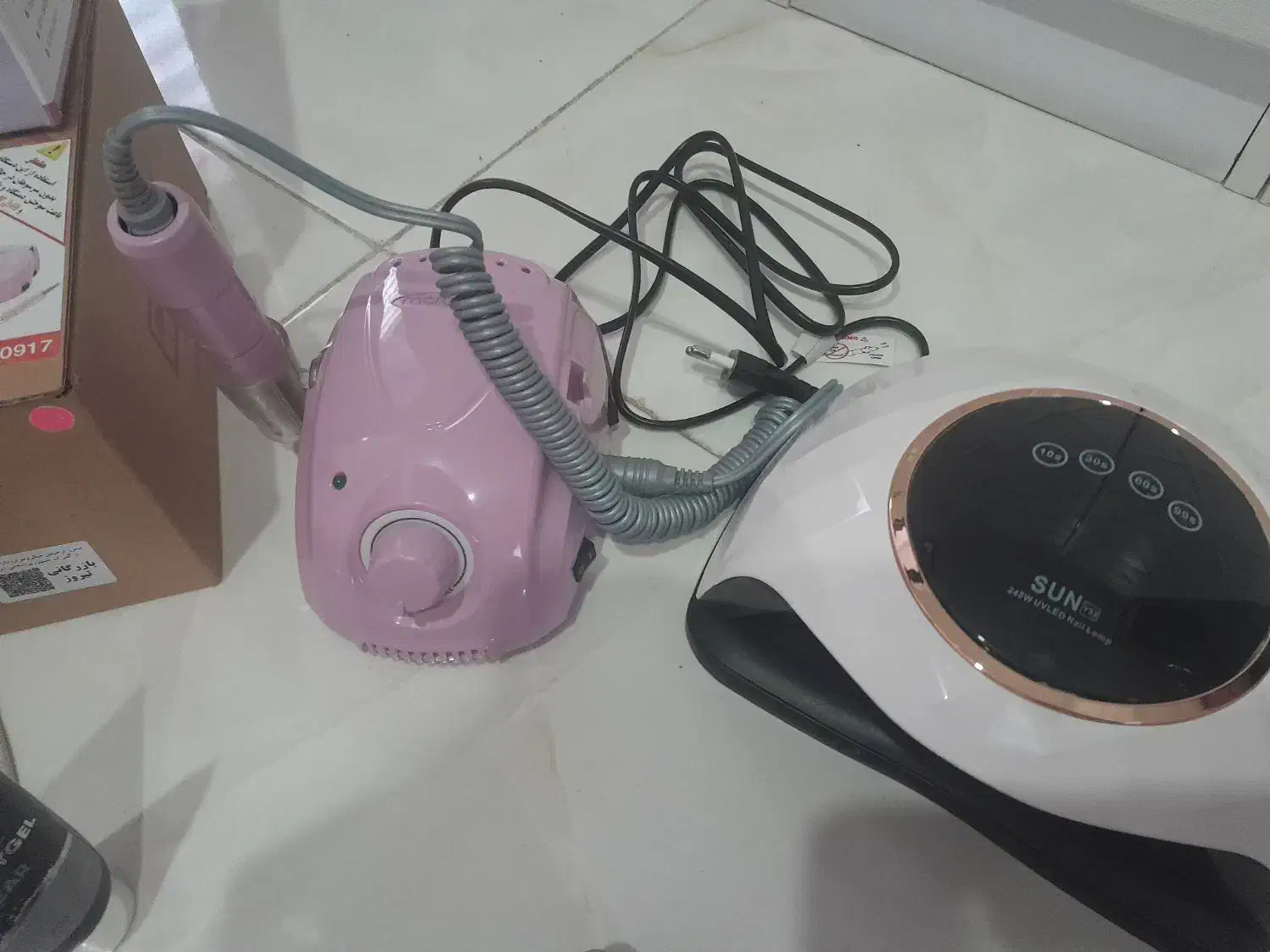 وسیله کاشت ناخن|آرایشگاه و سالن‌های زیبایی|اقبالیه, |دیوار