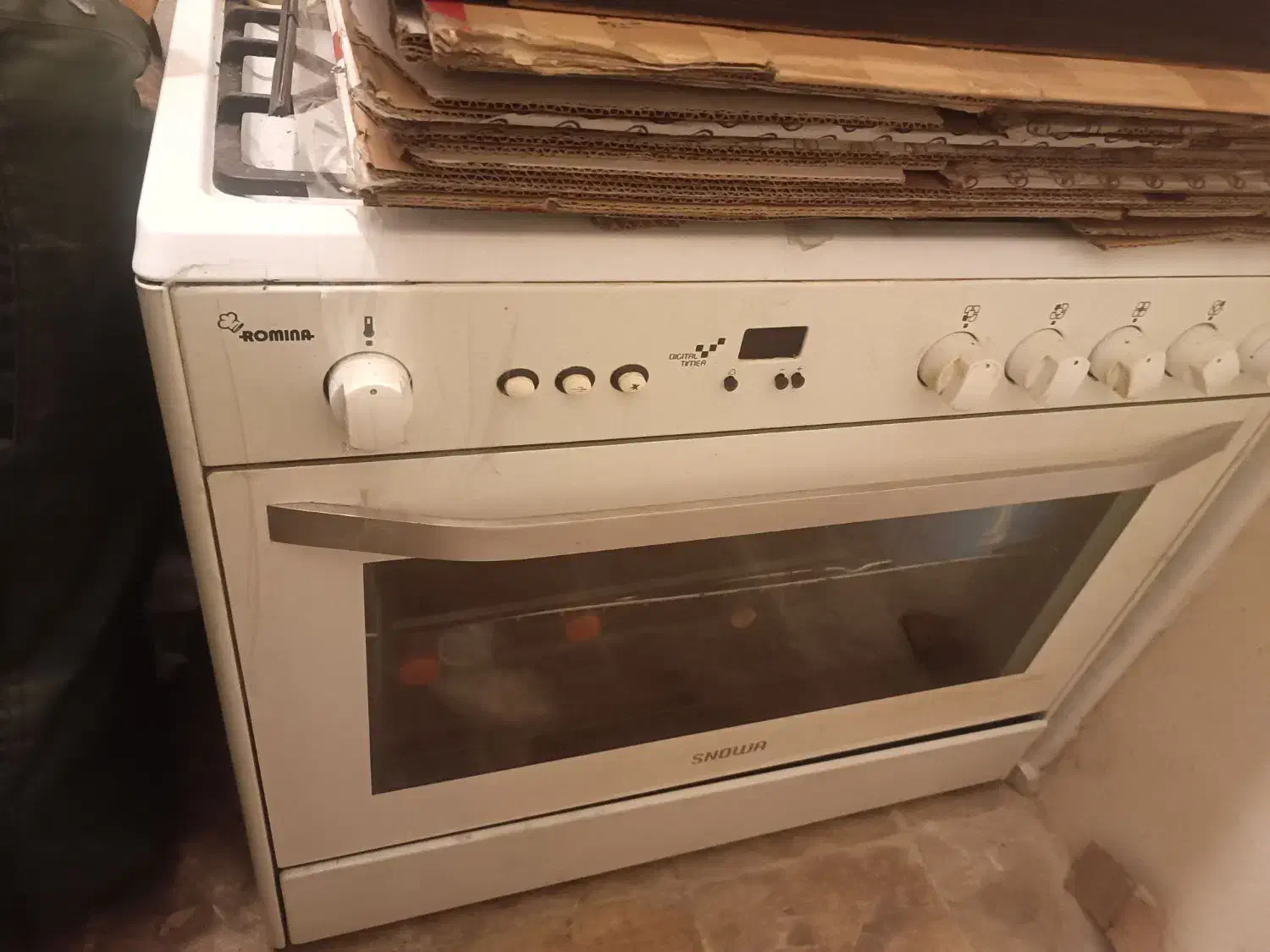 گاز پنج شعله اسنوا سفید یخچالی|اجاق گاز و لوازم برقی پختوپز|تهران, تهرانپارس غربی|دیوار