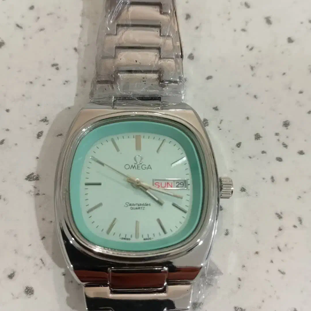 ساعت مچی زنانه ومردانه|ساعت|اهواز, نادری|دیوار