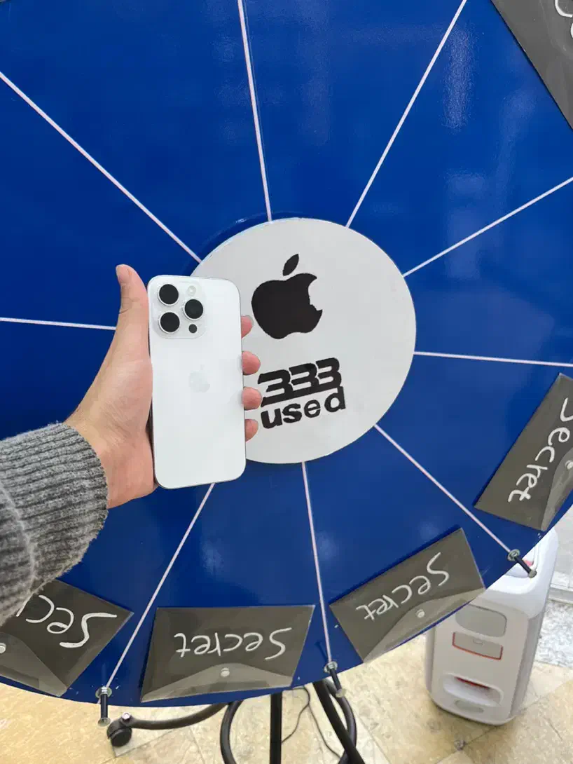 16 pro سفید بدون خط خش|موبایل|تهران, تهرانپارس غربی|دیوار