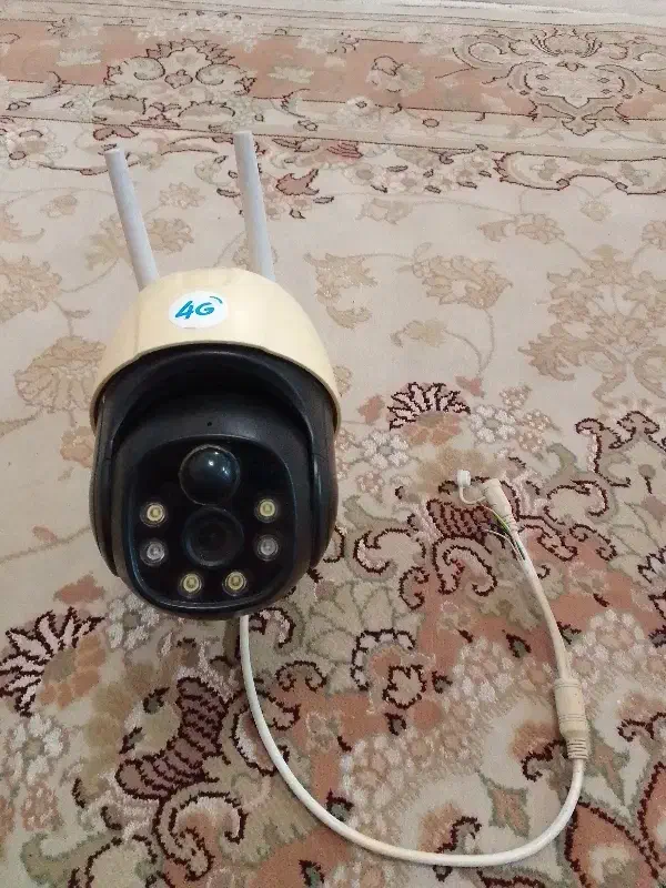 حسین|دوربین عکاسی و فیلم‌برداری|تبریز, |دیوار