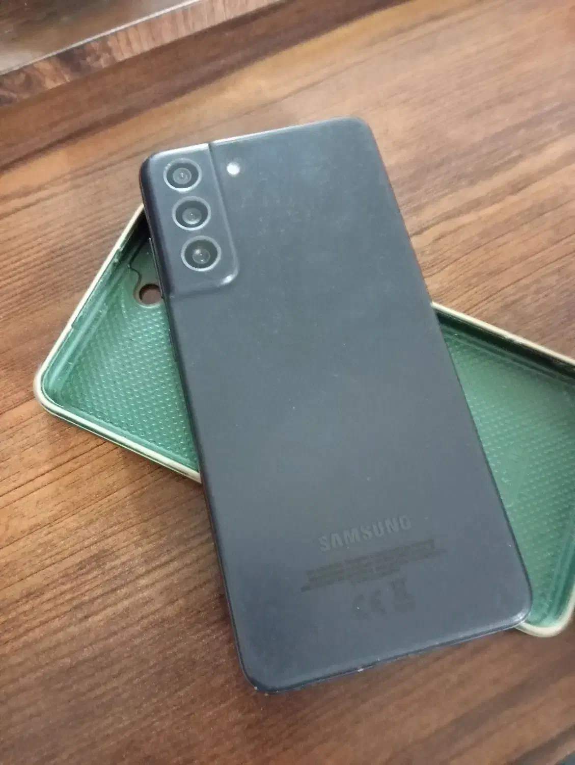 گوشی s21feپلمپ هنوز باز نشده|موبایل|دزفول, |دیوار