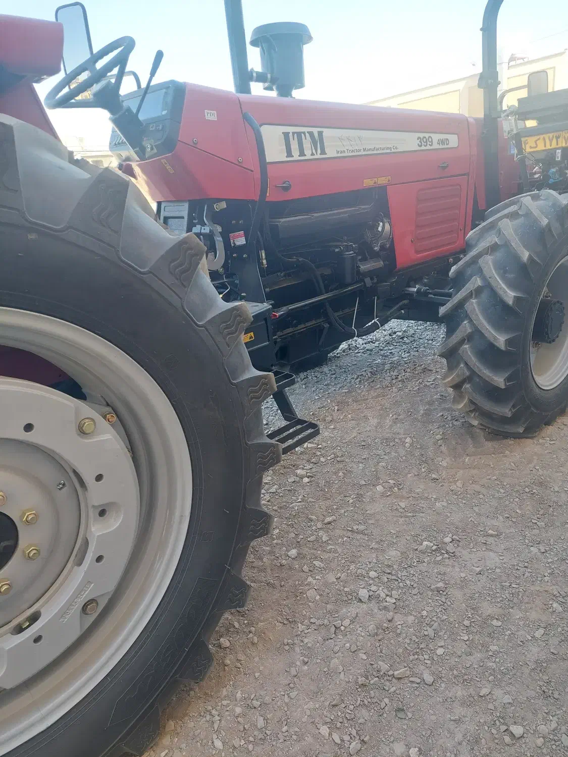 تراکتور ۳۹۹ جفت کارخانه|خودرو سنگین|حمیدیا, |دیوار