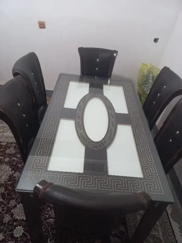 میز شیش نفره|میز و صندلی غذاخوری|دالاهو, |دیوار