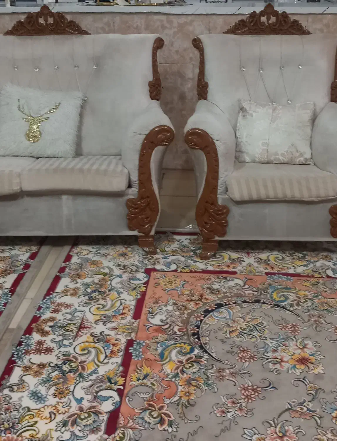 مبل هفت نفره کرم|مبلمان خانگی و میز عسلی|دورود, |دیوار