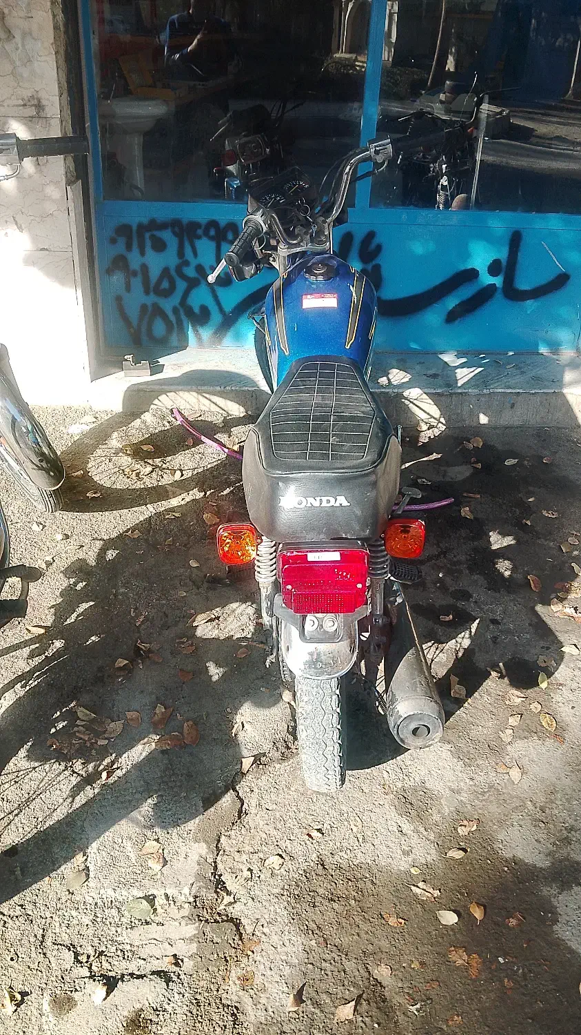 یک دستگاه موتور سیکلت مزاییده مدل ۸۷|موتورسیکلت|هشتگرد, هشتگرد قدیم|دیوار