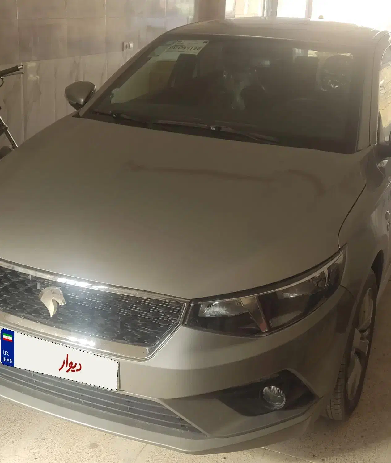 1404 V4 تارا اتوماتیک|خودرو سواری و وانت|رزن, |دیوار