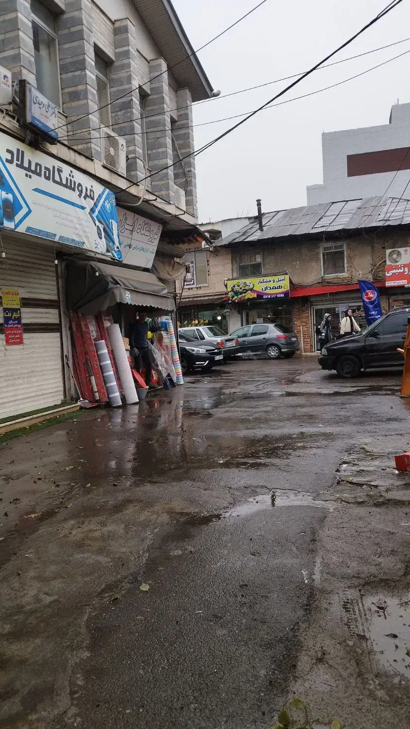 فروش مغازه تجاری ۱۴ متری جنب میدان امام رامسر|فروش مغازه و غرفه|رامسر, |دیوار