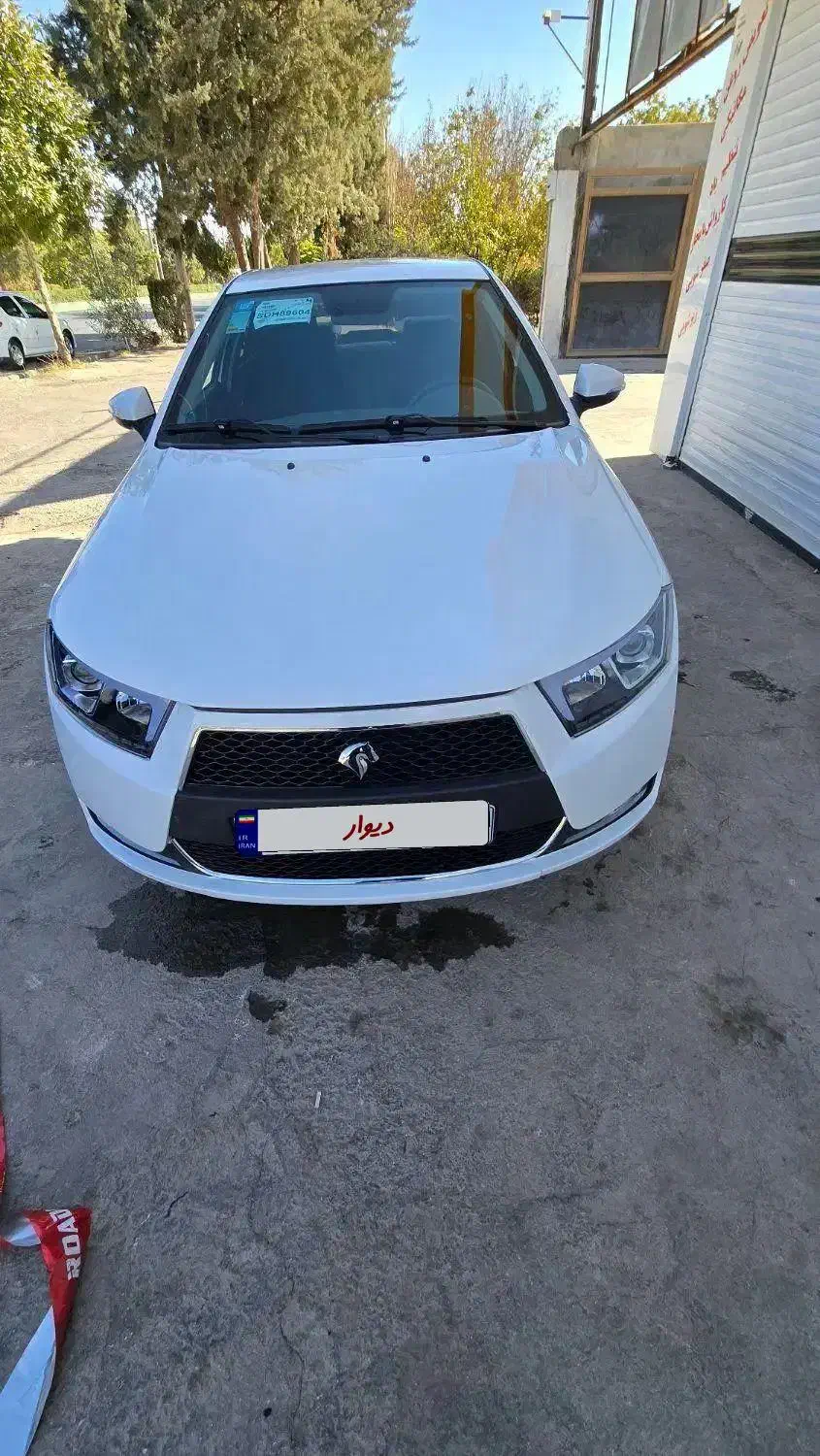 دنا پلاس۶دنده۱۴۰۴|خودرو سواری و وانت|بروجرد, |دیوار