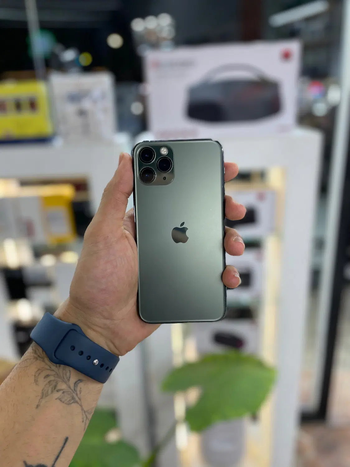 iPhone 11 pro|موبایل|رشت, سعدی (تختی)|دیوار