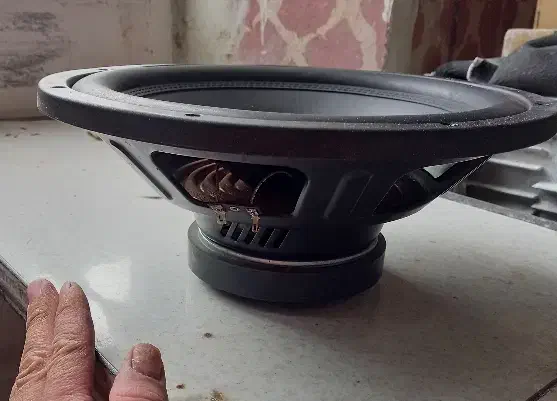 ساب همراه با باکس|سیستم صوتی خانگی|اردبیل, |دیوار