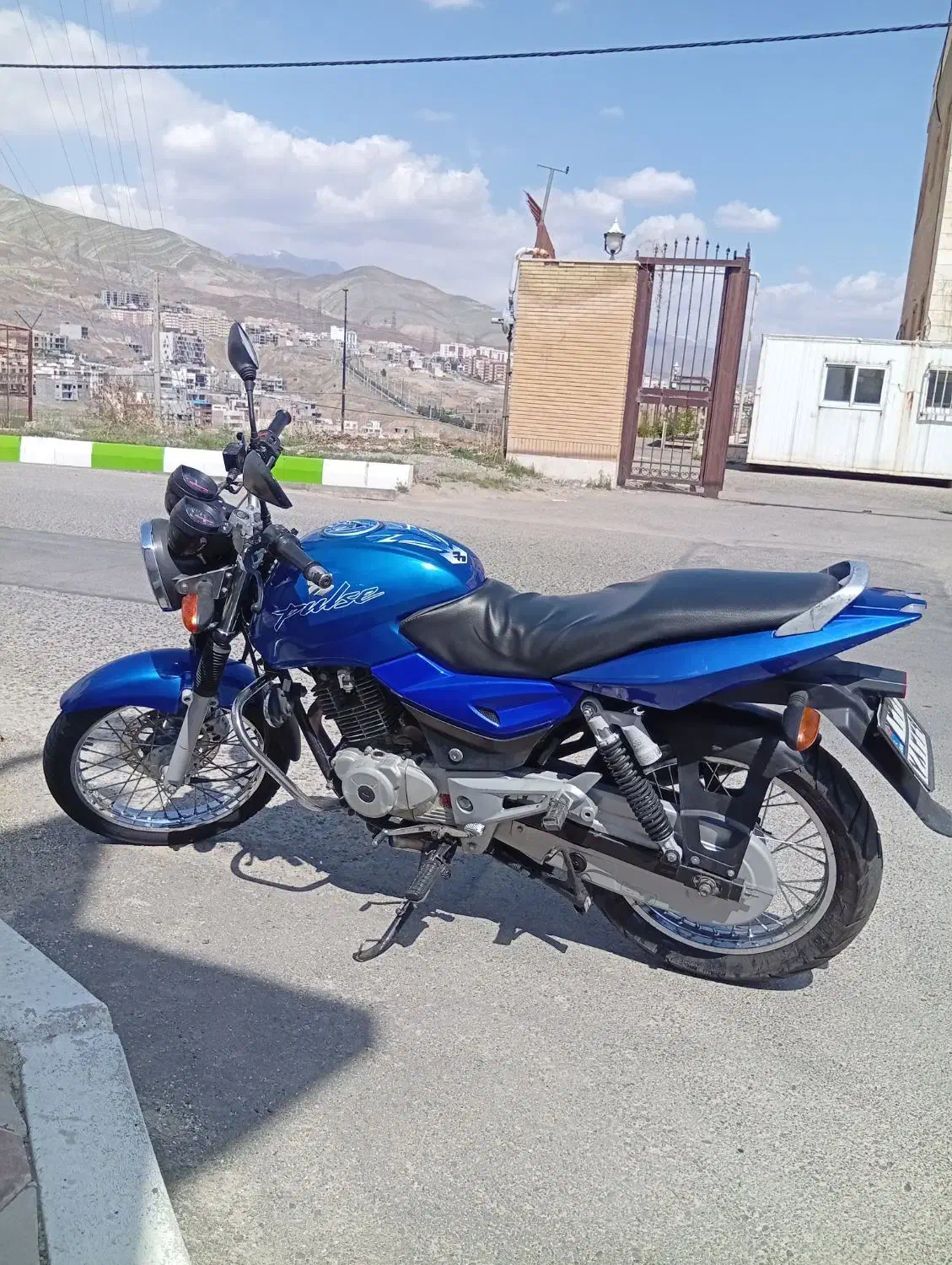 پالس 180پره|موتورسیکلت|پردیس, فاز ۱|دیوار