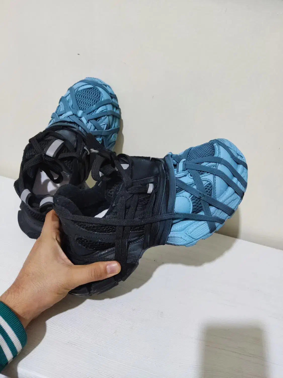 کتونی بالنسیاگا نو|کیف، کفش، کمربند|قم, فرهنگیان و شهربانی|دیوار