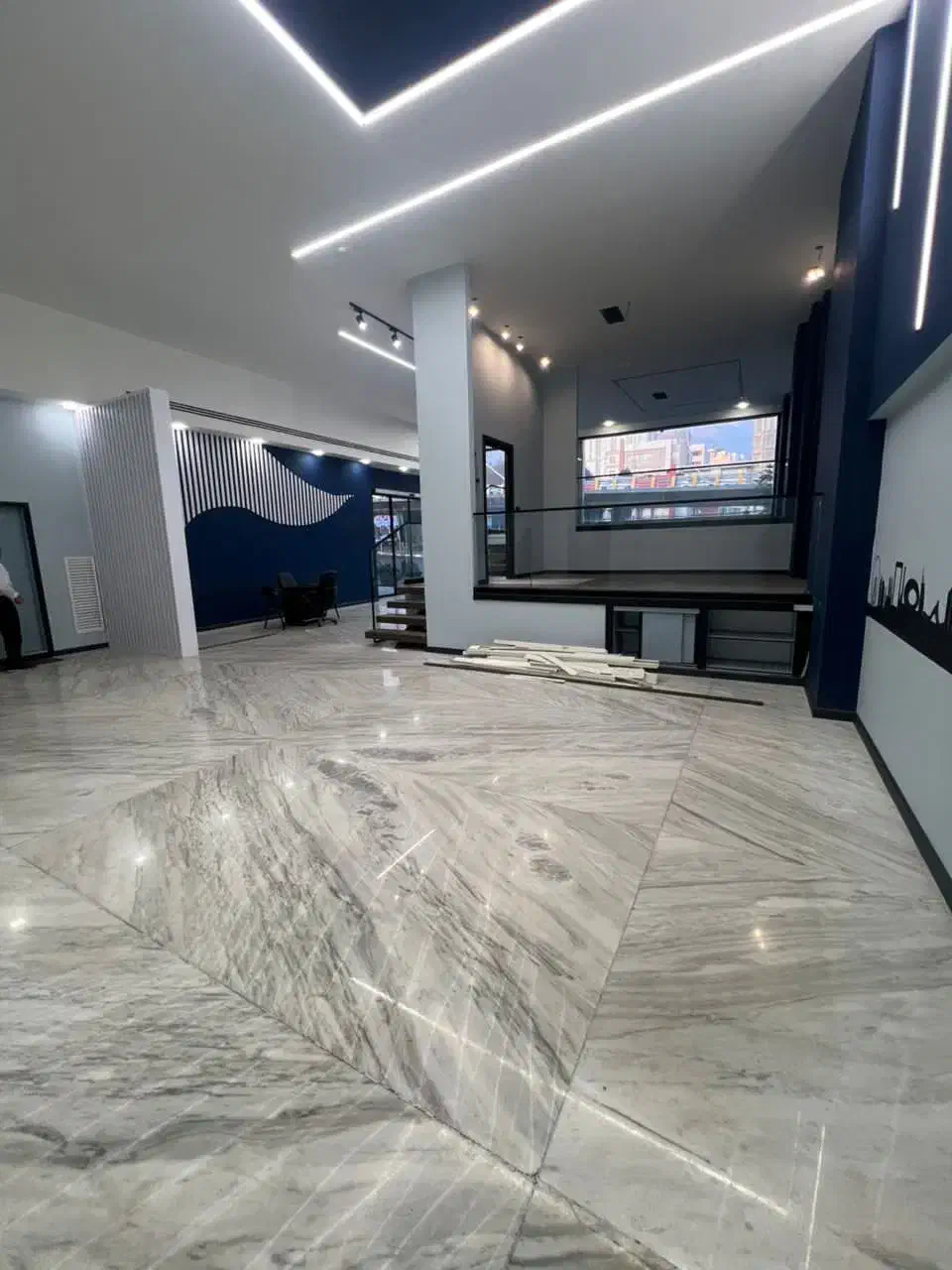 ۲۵۵ متر سند اداری موقعیت تجاری|اجارهٔ دفتر کار، اتاق اداری، مطب|تهران, محمودیه|دیوار