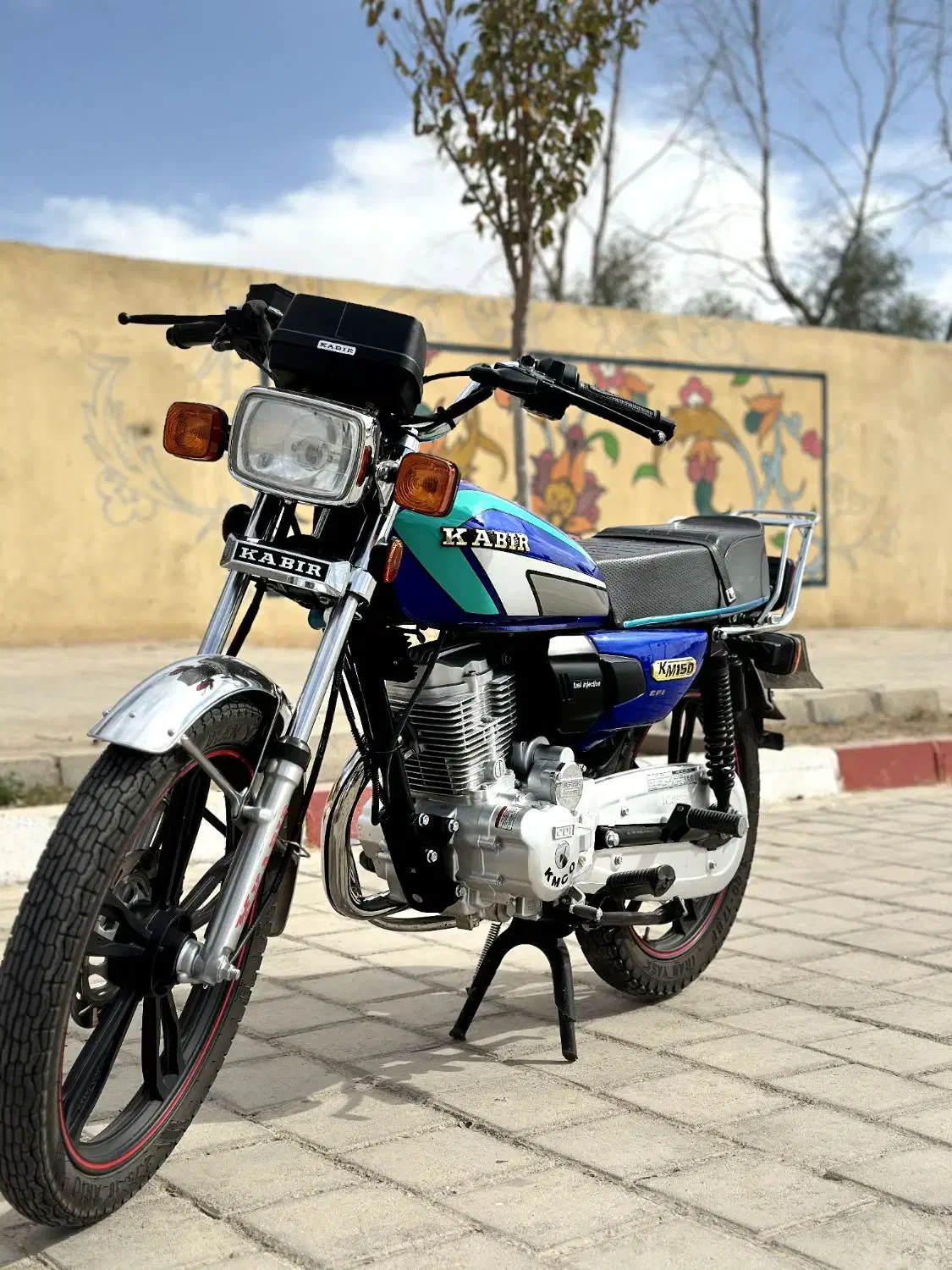 ۱۵۰ کبیر|موتورسیکلت|بردسکن, |دیوار