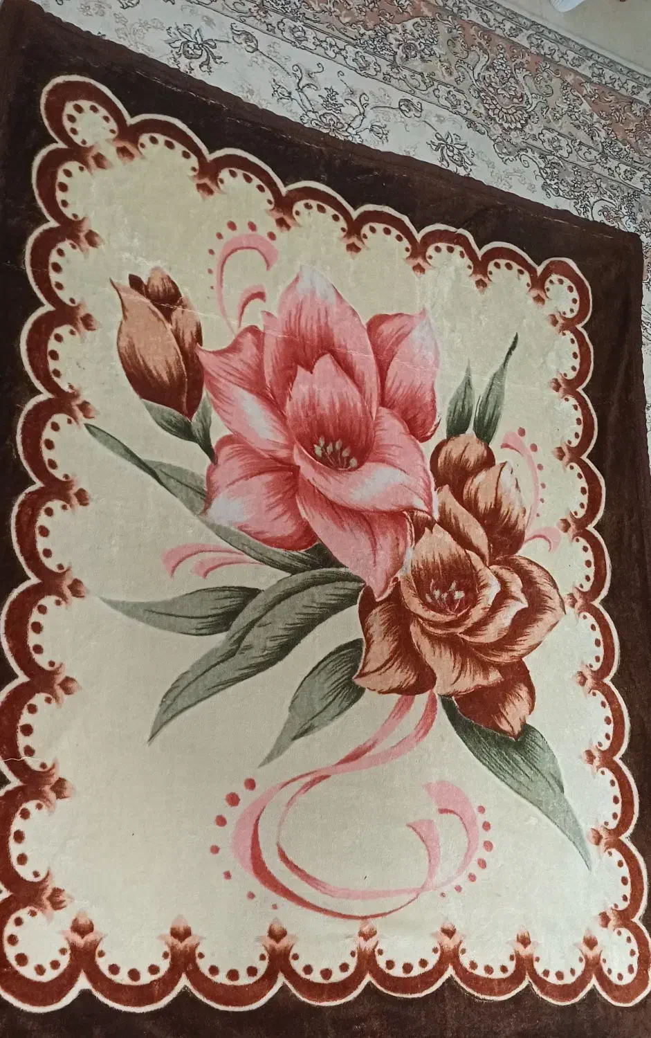 پادری فرش فانتزی|پادری|یزد, |دیوار