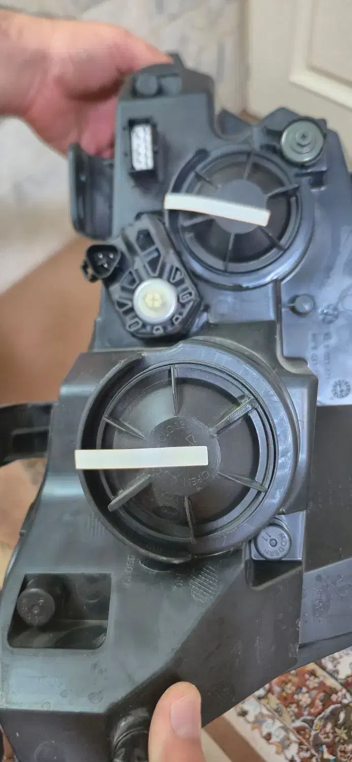 چراغ دنا پلاس|قطعات یدکی و لوازم جانبی|قم, باجک سه|دیوار