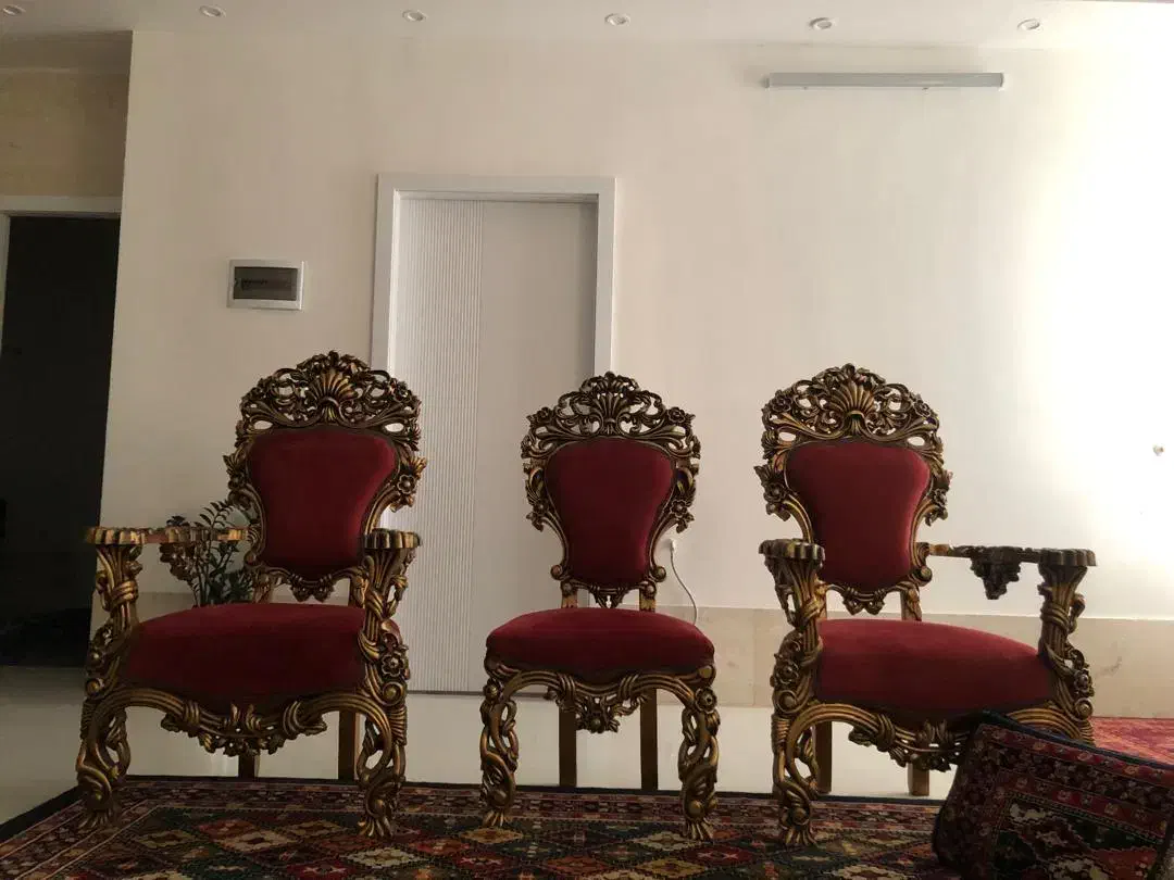 مبل سلطنتی|مبلمان خانگی و میز عسلی|جهرم, |دیوار