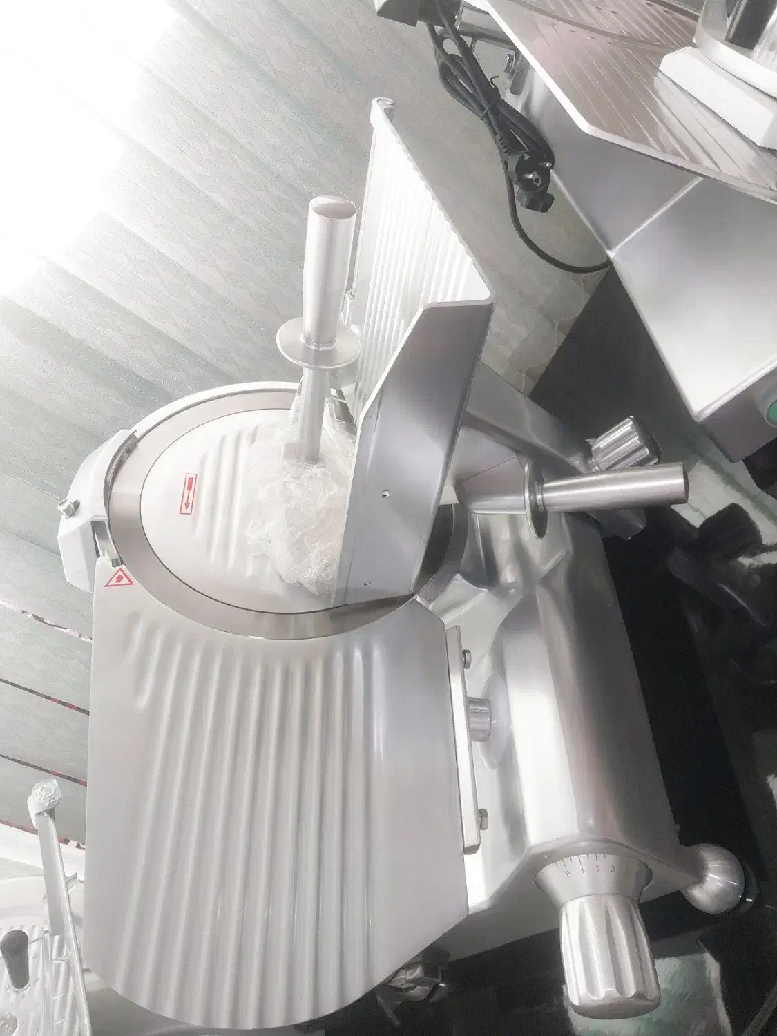 کالباسبر تیغه 30 سانتی محک کالباس بر پلاس محک|فروشگاه و مغازه|تهران, سلسبیل جنوبی|دیوار