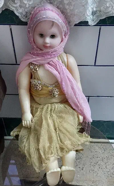 عروسک بزرگ|اسباب‌بازی بچه|ساوه, |دیوار