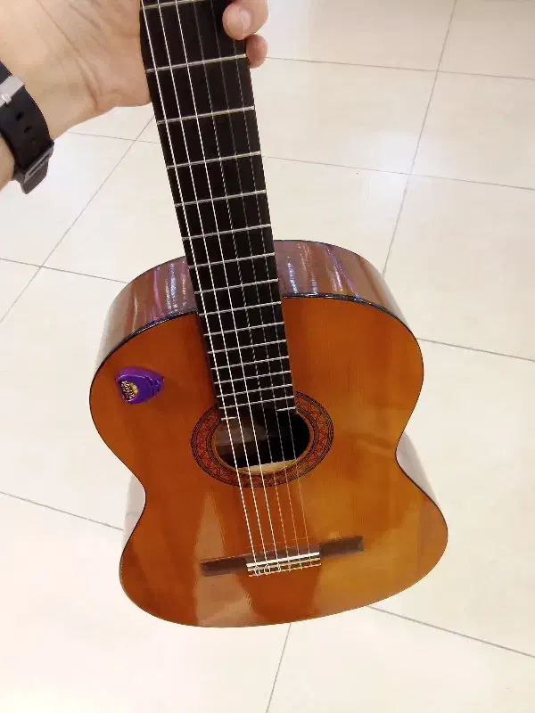 یاماها c40اورجینال|گیتار، بیس، امپلیفایر|کیش, |دیوار