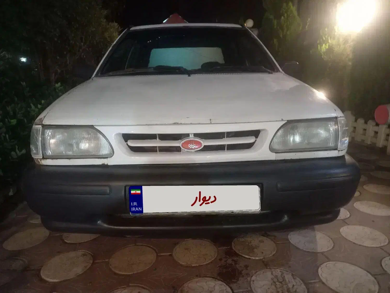 پراید ۸۲ بیرنگ|خودرو سواری و وانت|چاف و چمخاله, |دیوار