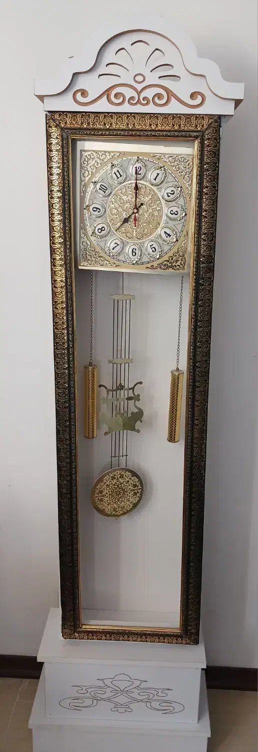 ساعت ایستاده|ساعت دیواری و تزئینی|سیرجان, |دیوار