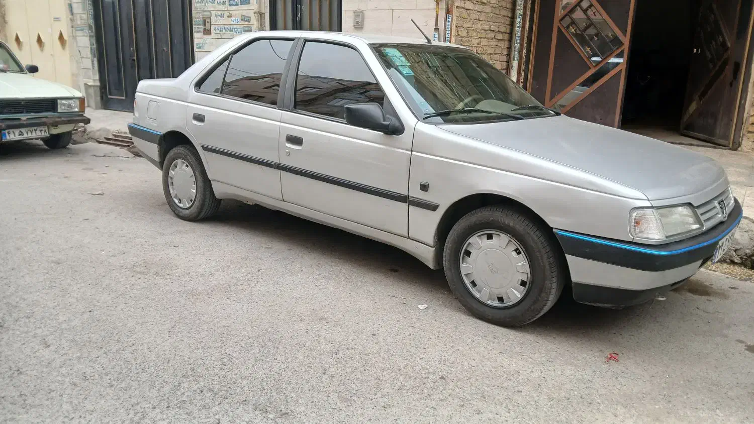 پژو ۴۰۵|خودرو سواری و وانت|مشکین‌دشت, |دیوار