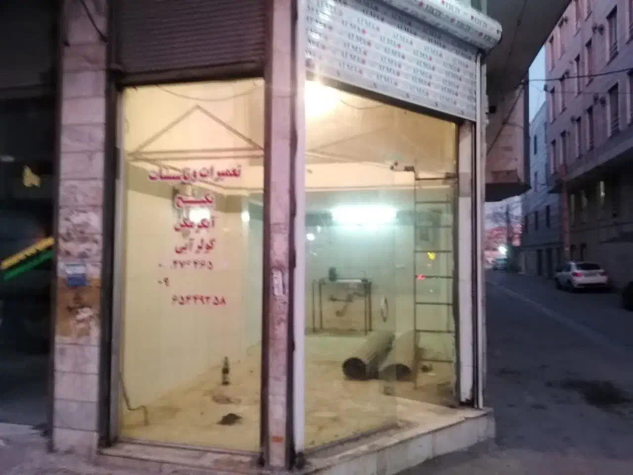 مغاز دونبش با بالکن|اجارهٔ مغازه و غرفه|شاهدشهر, |دیوار