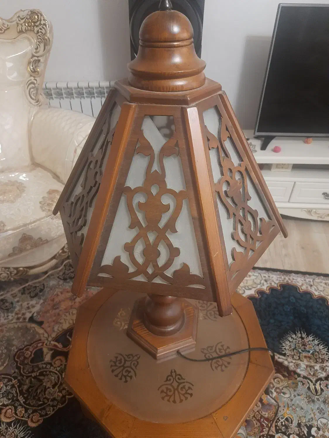 آباژورچوبی باپایه|چراغ خواب و آباژور|رشت, یخسازی|دیوار